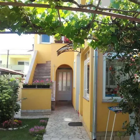 Appartement Milena Valbandon